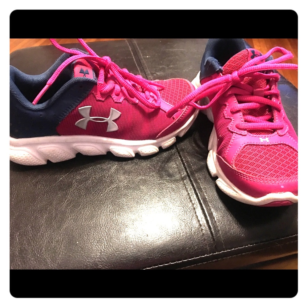 Under Armour shoes size 1Y